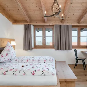 Apartment Seehof Am Waginger, Petting